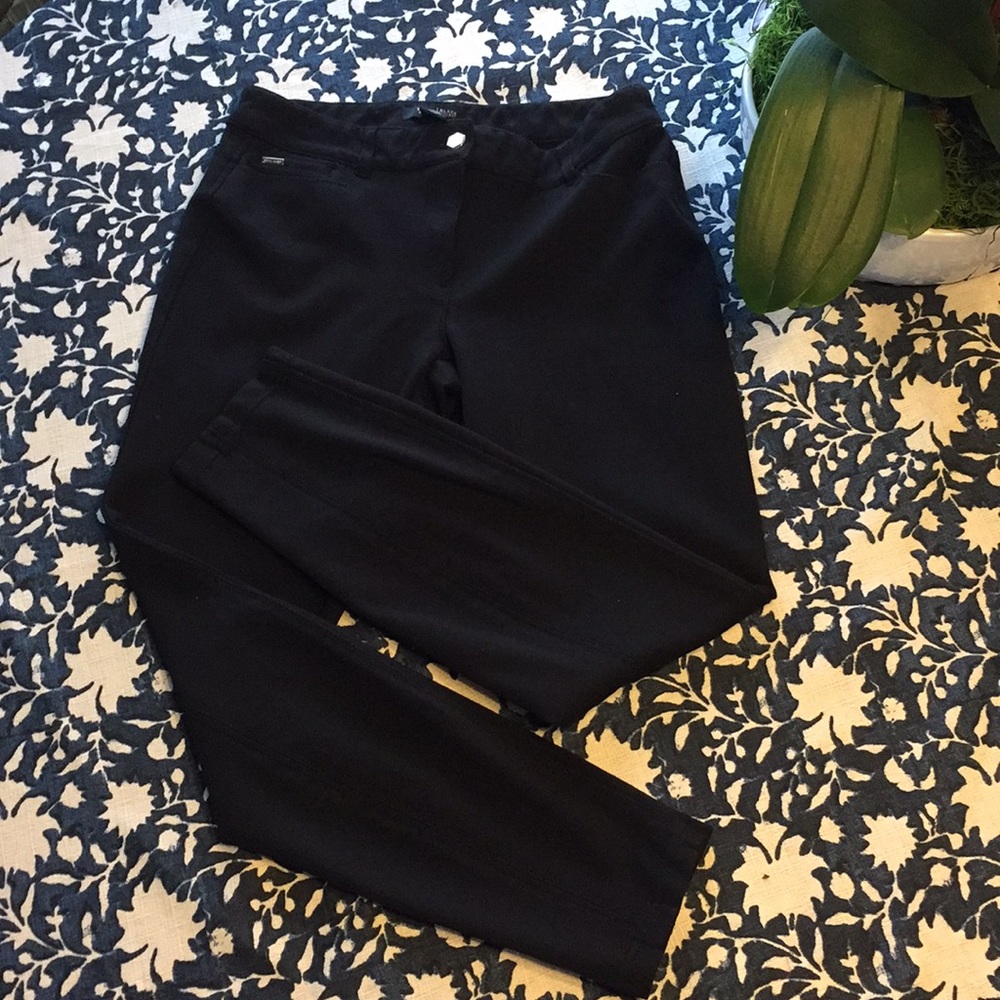 White House|Black Market⬜️⬛️ skinny leg pant